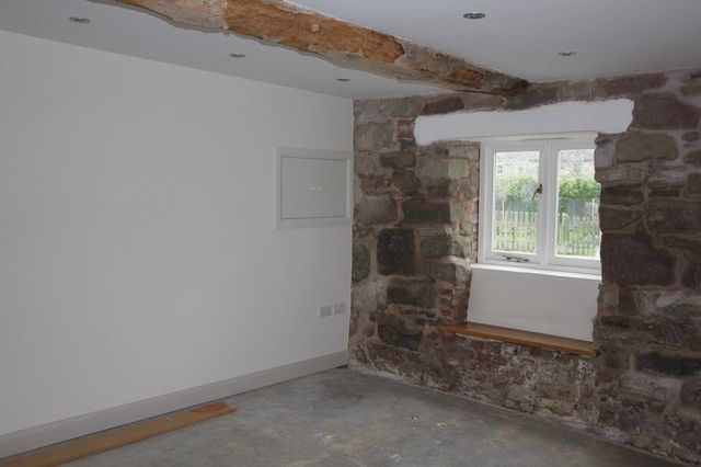  Image of 2 bedroom Cottage to rent in Vale Street Denbigh LL16 at 94 Vale Street  Denbigh, LL16 3BW
