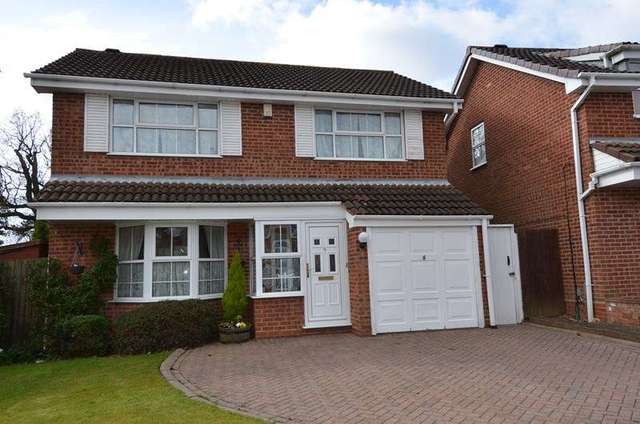  Image of 4 bedroom Detached house for sale in Varlins Way Kings Norton Birmingham B38 at Varlins Way Kings Norton Birmingham, B38 9UX