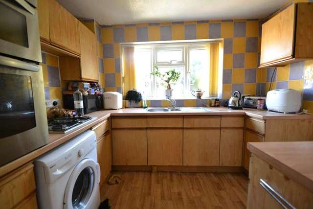  Image of 3 bedroom Detached house for sale in Newtown Lane Verwood BH31 at Verwood, BH31 6JD