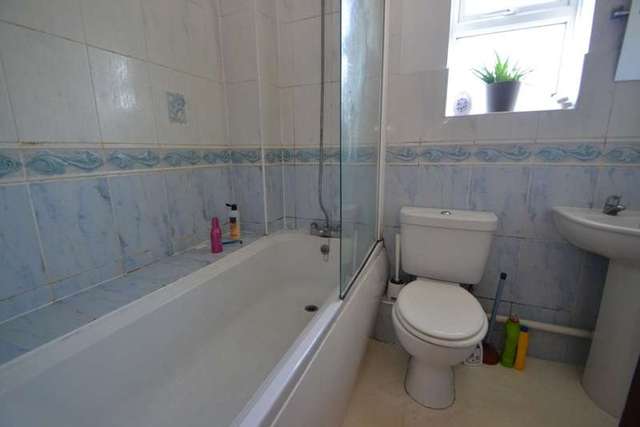  Image of 3 bedroom Detached house for sale in Newtown Lane Verwood BH31 at Verwood, BH31 6JD