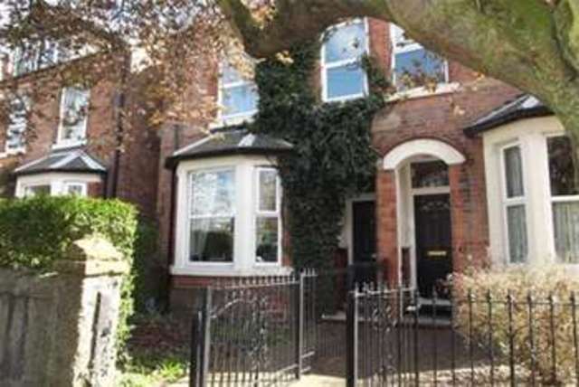  Image of 3 bedroom Property to rent in Victoria Road West Bridgford Nottingham NG2 at West Bridgford, NG2 7JW