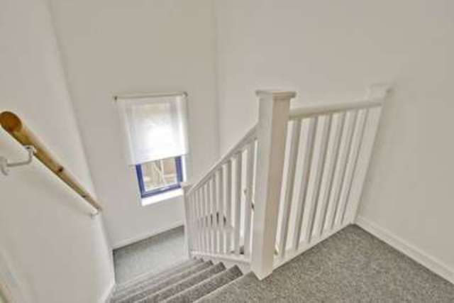  Image of 4 bedroom Semi-Detached house to rent in Victoria Way London SE7 at Victoria Way  Charlton, SE7 7RE