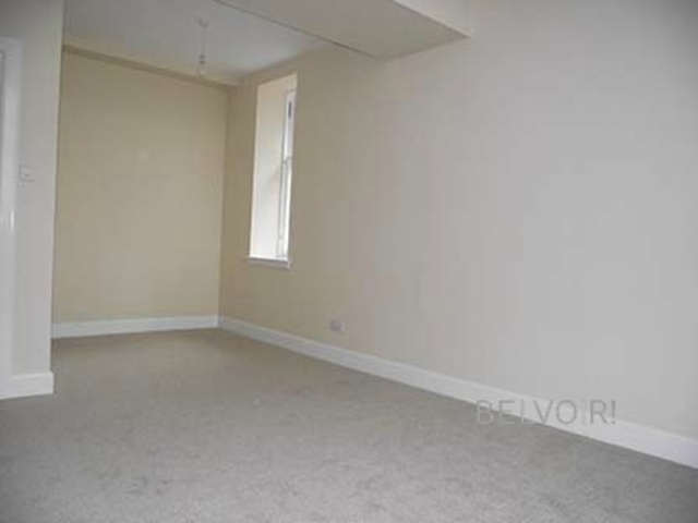  Image of 3 bedroom Flat to rent in Viewfield Street Stirling FK8 at Stirling Town Stirling Stirling, FK8 1UA