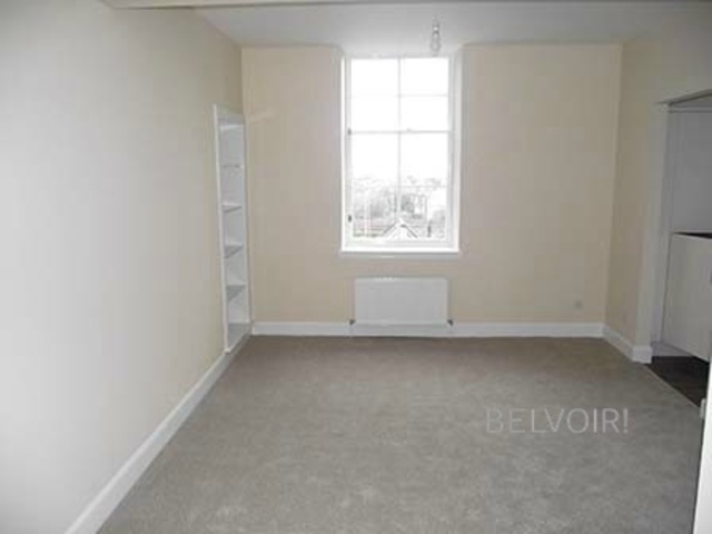  Image of 3 bedroom Flat to rent in Viewfield Street Stirling FK8 at Stirling Town Stirling Stirling, FK8 1UA