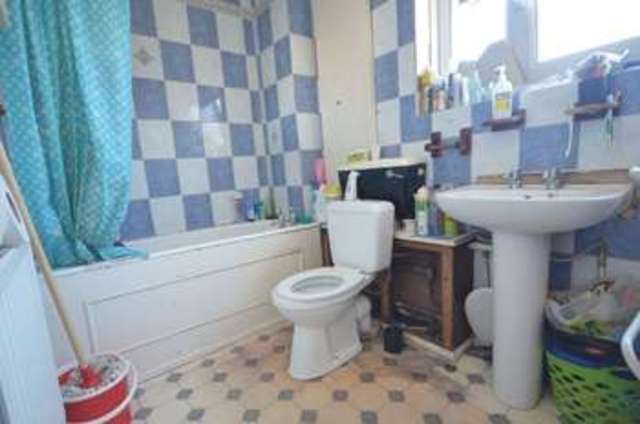  Image of 3 bedroom Terraced house for sale in Waddington Street London E15 at Waddington Street  London, E15 1PJ