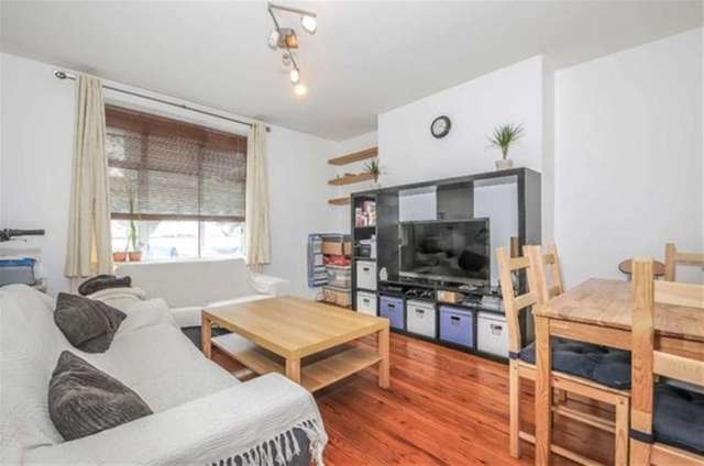  Image of 2 bedroom Flat to rent in Odessa Street London SE16 at Surrey Quays, SE16 7HD