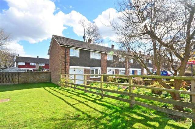  Image of 3 bedroom End of Terrace for sale in Wallis Avenue Loose Maidstone ME15 at Maidstone Kent Maidstone, ME15 9HT