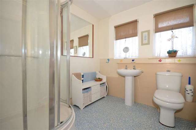  Image of 3 bedroom End of Terrace for sale in Wallis Avenue Loose Maidstone ME15 at Maidstone Kent Maidstone, ME15 9HT