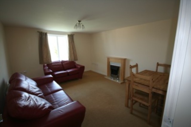  Image of 3 bedroom Apartment to rent in Waring Avenue St. Helens WA9 at Waring Avenue, St Helens Saint Helens St Helens, WA9 2PY