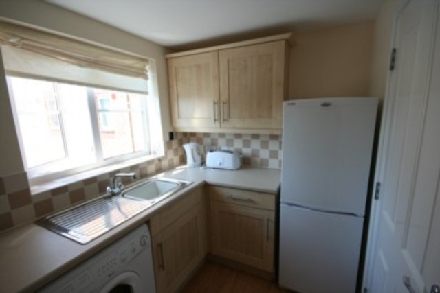  Image of 3 bedroom Apartment to rent in Waring Avenue St. Helens WA9 at Waring Avenue, St Helens Saint Helens St Helens, WA9 2PY