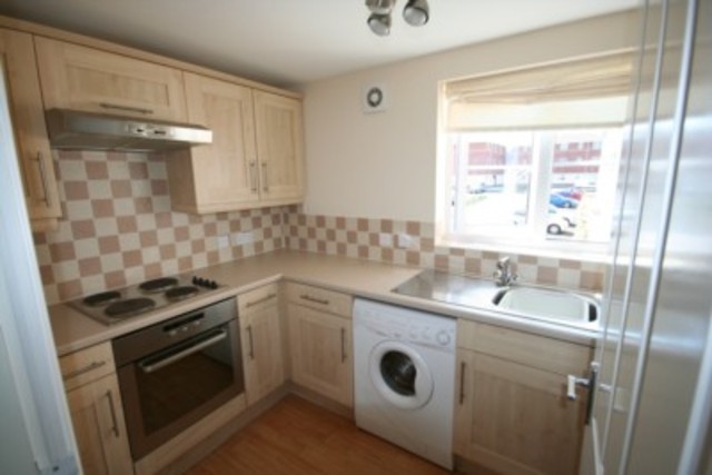  Image of 3 bedroom Apartment to rent in Waring Avenue St. Helens WA9 at Waring Avenue, St Helens Saint Helens St Helens, WA9 2PY