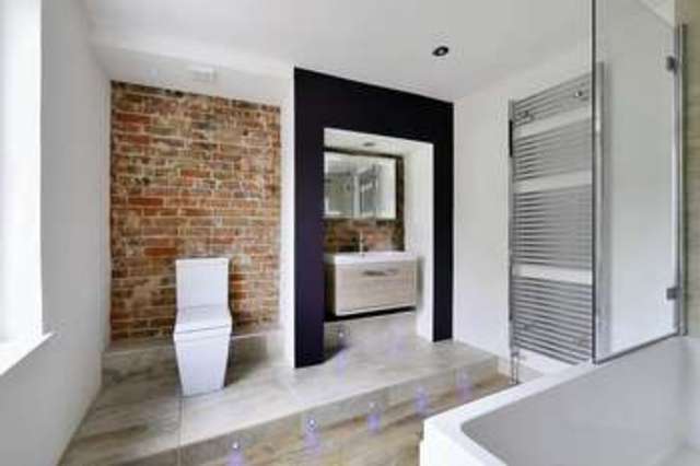  Image of 3 bedroom Terraced house for sale in Warwick Place Worthing BN11 at Warwick Place  Worthing, BN11 3EU