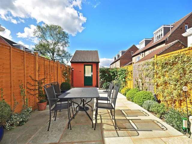  Image of 3 bedroom Terraced house for sale in Watersmead Drive Littlehampton BN17 at Littlehampton West Sussex Littlehampton, BN17 6GH