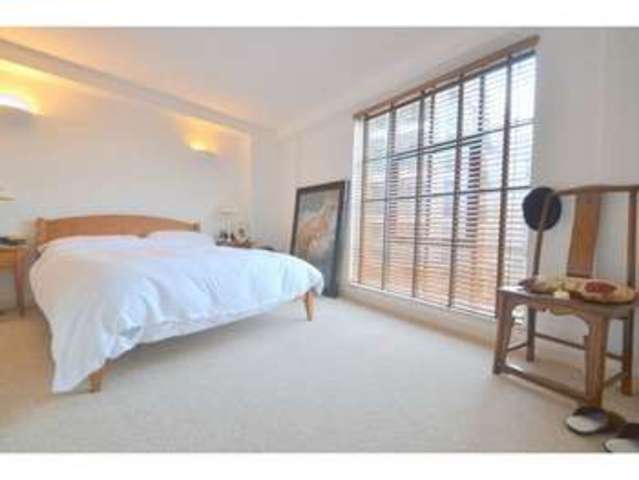  Image of 2 bedroom Flat to rent in Watts Street London E1W at Watts Street  London, E1W 2PZ