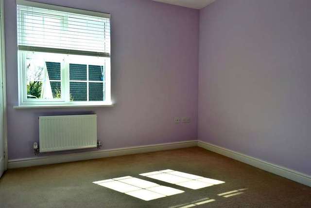  Image of 4 bedroom Semi-Detached house to rent in Wayside Winnersh Wokingham RG41 at Winnersh Wokingham Winnersh, RG41 1AD
