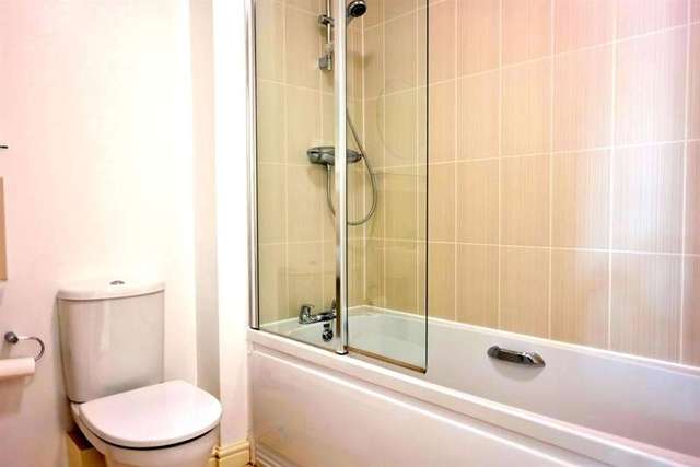  Image of 4 bedroom Semi-Detached house to rent in Wayside Winnersh Wokingham RG41 at Winnersh Wokingham Winnersh, RG41 1AD