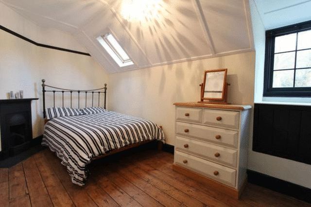  Image of 4 bedroom Detached house for sale in Weald Way Caterham CR3 at Weald Way  Caterham, CR3 6EL