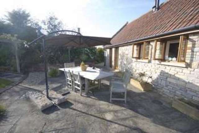  Image of 4 bedroom Detached house for sale in Latcham Latcham Wedmore BS28 at Latcham Wedmore, BS28 4SB