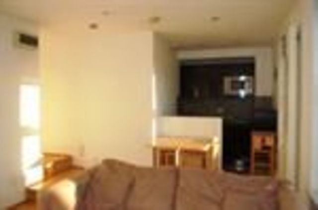  Image of 1 bedroom Flat to rent in West End Lane London NW6 at London, NW6 1RE