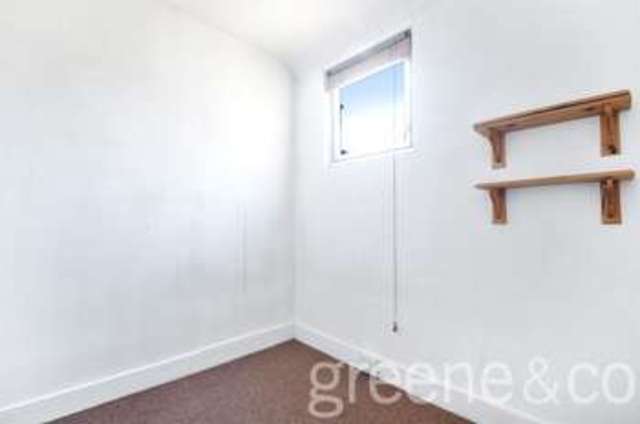  Image of 2 bedroom Flat to rent in West End Lane London NW6 at West Hampstead London West Hampstead, NW6 2LG