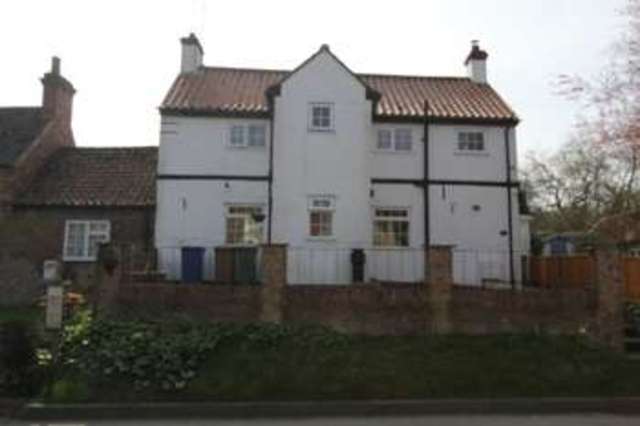  Image of 3 bedroom Semi-Detached house for sale in West End Walkington Beverley HU17 at West End  Beverley, HU17 8SX