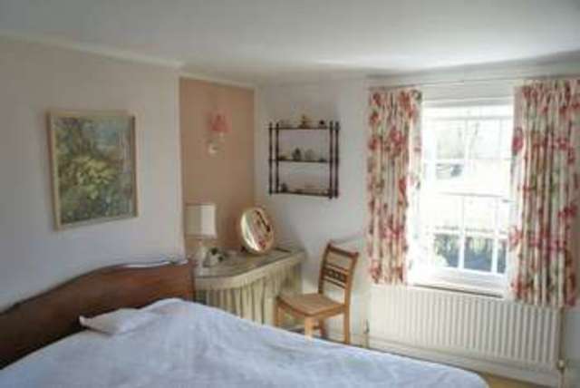  Image of 4 bedroom Detached house for sale in West End Waltham St. Lawrence Reading RG10 at West End Waltham St. Lawrence Reading, RG10 0NN