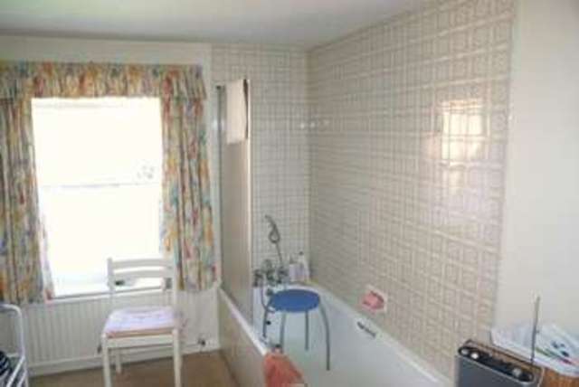  Image of 4 bedroom Detached house for sale in West End Waltham St. Lawrence Reading RG10 at West End Waltham St. Lawrence Reading, RG10 0NN