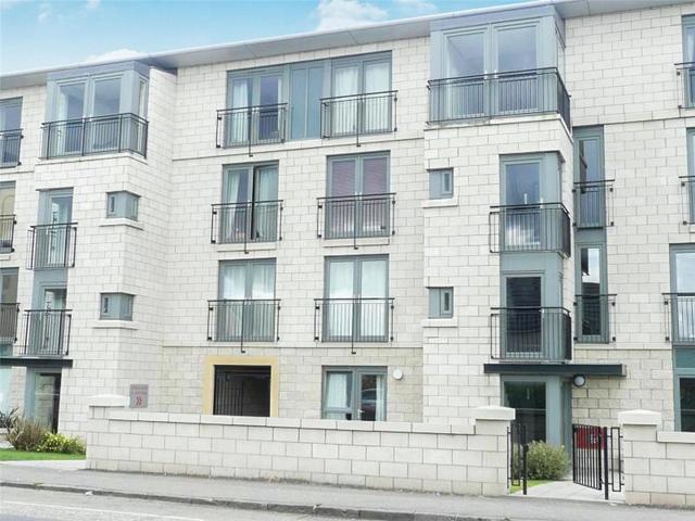  Image of 3 bedroom Flat to rent in West Granton Road Edinburgh EH5 at Pilton Edinburgh Edinburgh, EH5 1FE