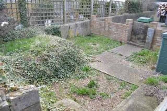  Image of 2 bedroom Flat for sale in West Parade Hythe CT21 at West Parade  Hythe, CT21 6BX