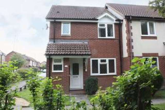  Image of 3 bedroom Terraced house for sale in Oakdene Totton Southampton SO40 at Oakdene Totton Southampton, SO40 8FW