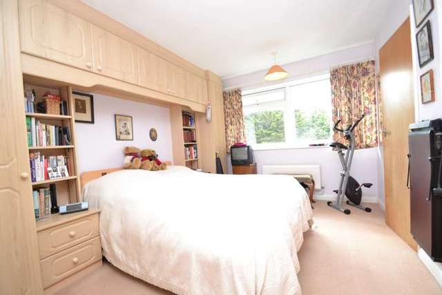  Image of 2 bedroom Flat for sale in Portarlington Road Westbourne Bournemouth BH4 at 30 Portarlington Road  Bournemouth, BH4 8BS