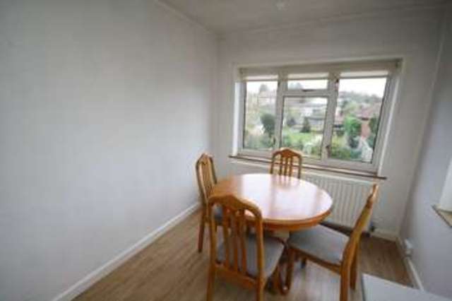  Image of 2 bedroom Flat to rent in Westbury Lane Bristol BS9 at Westbury Lane Coombe Dingle BRISTOL, BS9 2PB