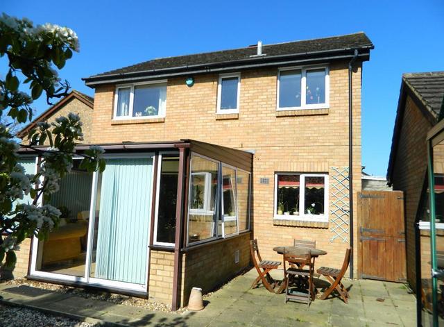  Image of 4 bedroom Detached house for sale in Westrope Way Bedford MK41 at Brickhill  Bedford, MK41 7YX