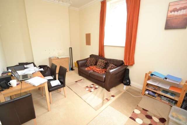  Image of 2 bedroom Flat for sale in Ricketts Close Weymouth DT4 at 14 Ricketts Close  Weymouth, DT4 7UW