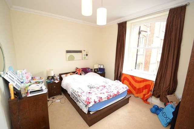  Image of 2 bedroom Flat for sale in Ricketts Close Weymouth DT4 at 14 Ricketts Close  Weymouth, DT4 7UW
