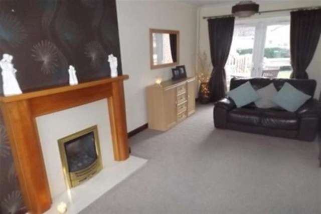  Image of 3 bedroom Semi-Detached house to rent in Wham Lane New Longton Preston PR4 at Preston, PR4 4XB