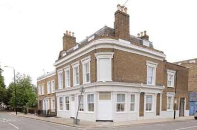  Image of 2 bedroom Flat to rent in White Horse Road London E1 at White Horse Road  London, E1 0NL