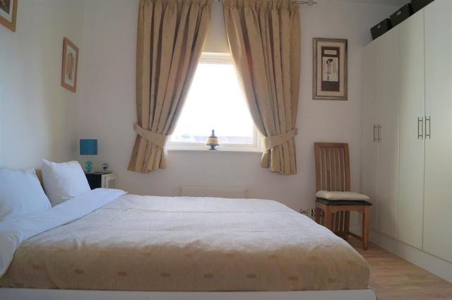  Image of 2 bedroom Flat for sale in White Lodge Close Isleworth TW7 at Isleworth Middlesex Isleworth, TW7 6TH