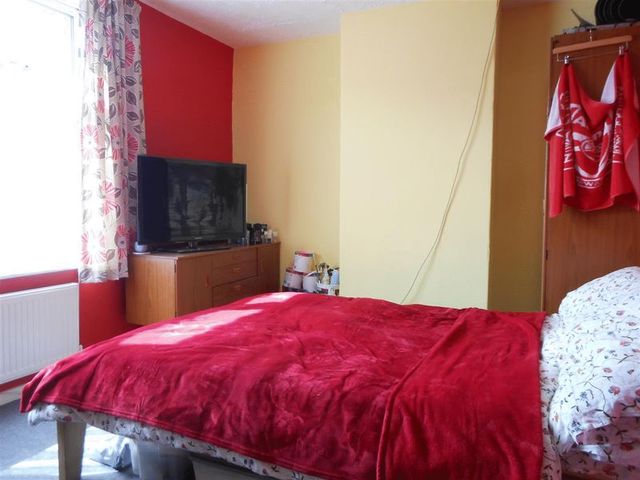  Image of 3 bedroom Terraced house for sale in Devon Grove Bristol BS5 at Devon Grove Whitehall Bristol, BS5 9AH