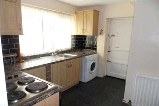  Image of 4 bedroom Detached house to rent in Whitton Way Gosforth Newcastle upon Tyne NE3 at Newcastle upon Tyne, NE3 3HY