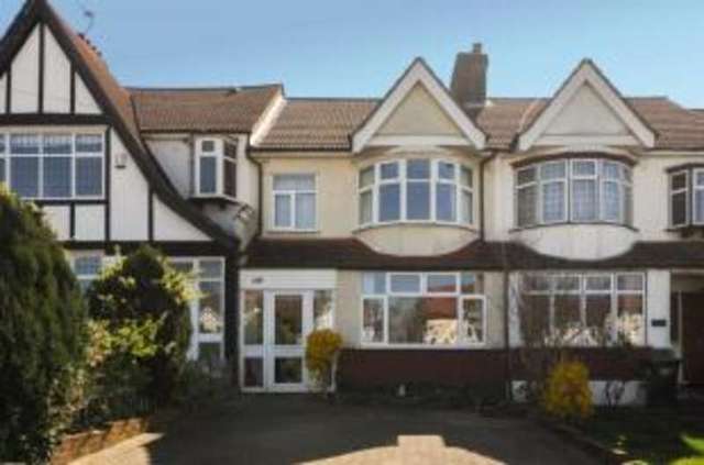  Image of 3 bedroom Terraced house for sale in Wickham Chase West Wickham BR4 at West Wickham  West Wickham, BR4 0BW