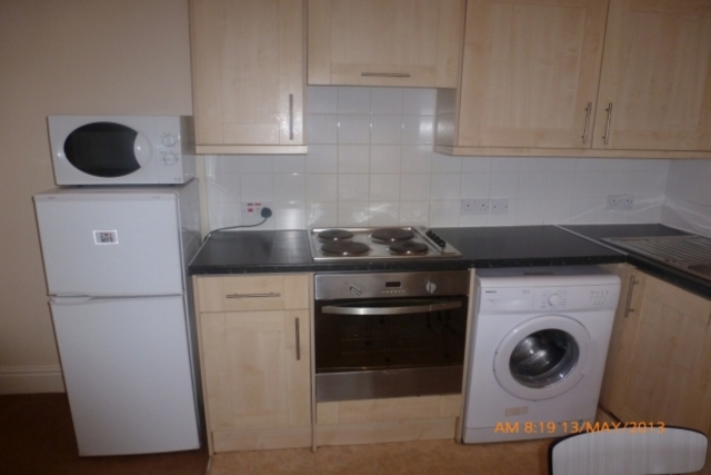  Image of 2 bedroom Apartment to rent in Cavendish Terrace Manchester M21 at WILBRAHAM ROAD CHORLTON MANCHESTER M21 0UA, M21 0UA