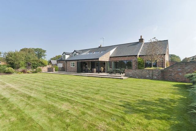  Image of 4 bedroom Property for sale in Willington Road Oscroft Tarvin Chester CH3 at Willington Road Oscroft,Tarvin Chester, CH3 8NL