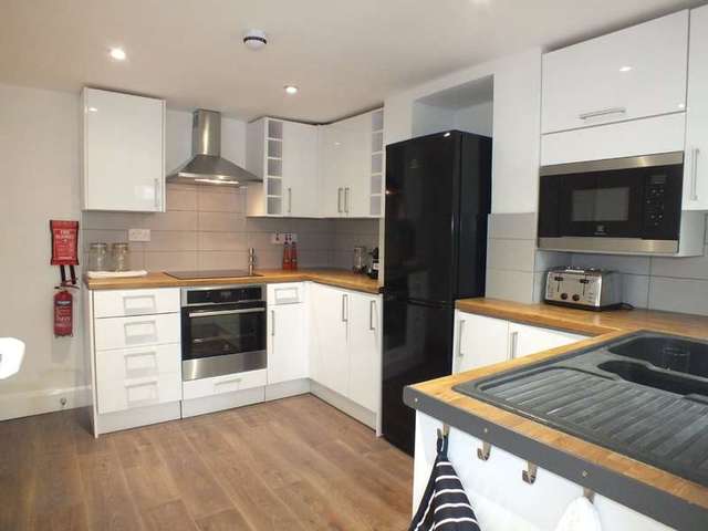  Image of 1 bedroom Detached house to rent in Wilson Road Reading RG30 at Reading Berkshire Reading, RG30 2RN