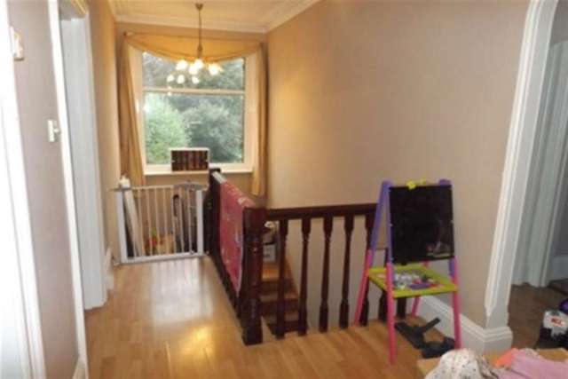  Image of 3 bedroom Flat to rent in Wimborne Road Winton Bournemouth BH3 at Bournemouth, BH3 7AD