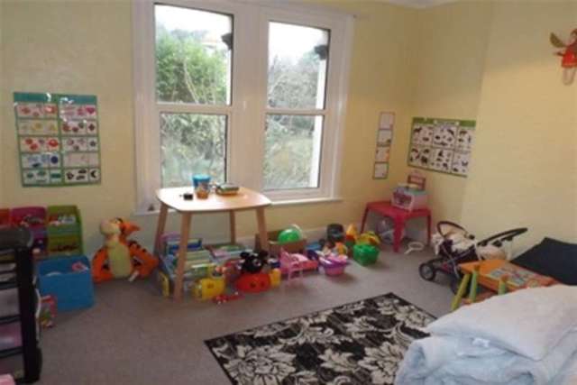  Image of 3 bedroom Flat to rent in Wimborne Road Winton Bournemouth BH3 at Bournemouth, BH3 7AD