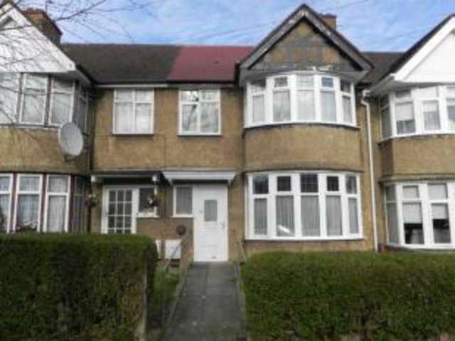  Image of 3 bedroom Terraced house for sale in Winchester Avenue London NW9 at London  Kingsbury, NW9 9SY