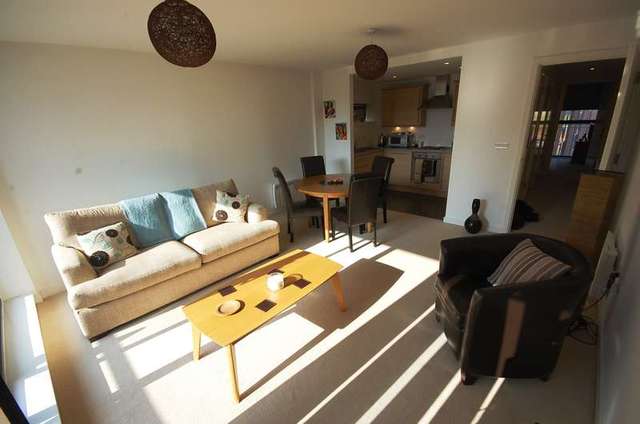  Image of 1 bedroom Flat for sale in Staple Gardens Winchester SO23 at Staple Gardens  Winchester, SO23 8SL