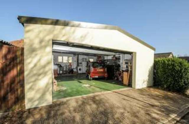  Image of 3 bedroom Semi-Detached house for sale in Winchester Road Basingstoke RG21 at Winchester Road  Basingstoke, RG21 8YP