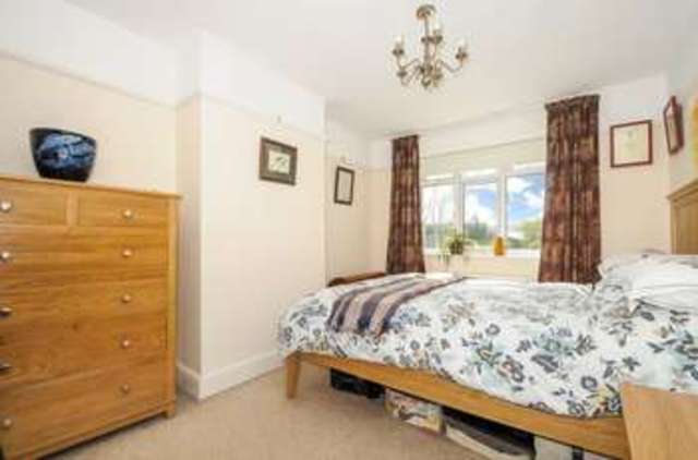  Image of 3 bedroom Semi-Detached house for sale in Winchester Road Basingstoke RG21 at Winchester Road  Basingstoke, RG21 8YP